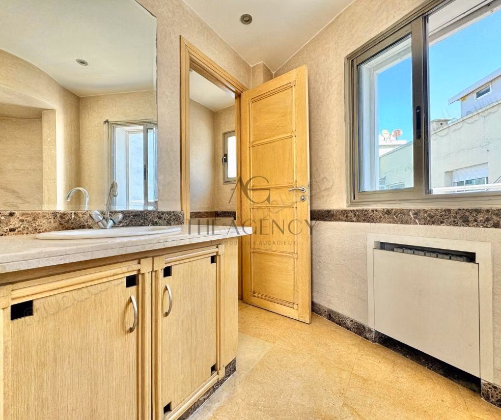 Racine – Duplex d’exception à louer– 325 m²