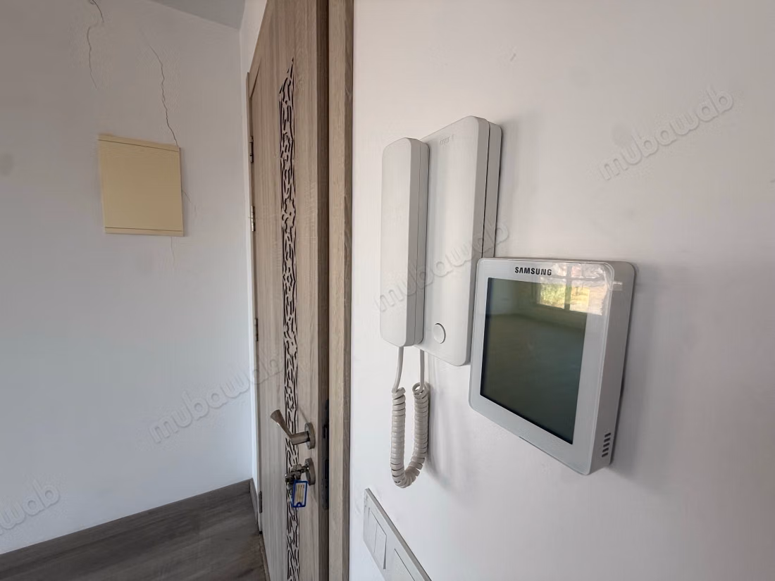 Oficina luminosa de 46 m² en alquiler, idealmente situada en la Ruta de Safi en Marrakech, cerca de McDonald's.