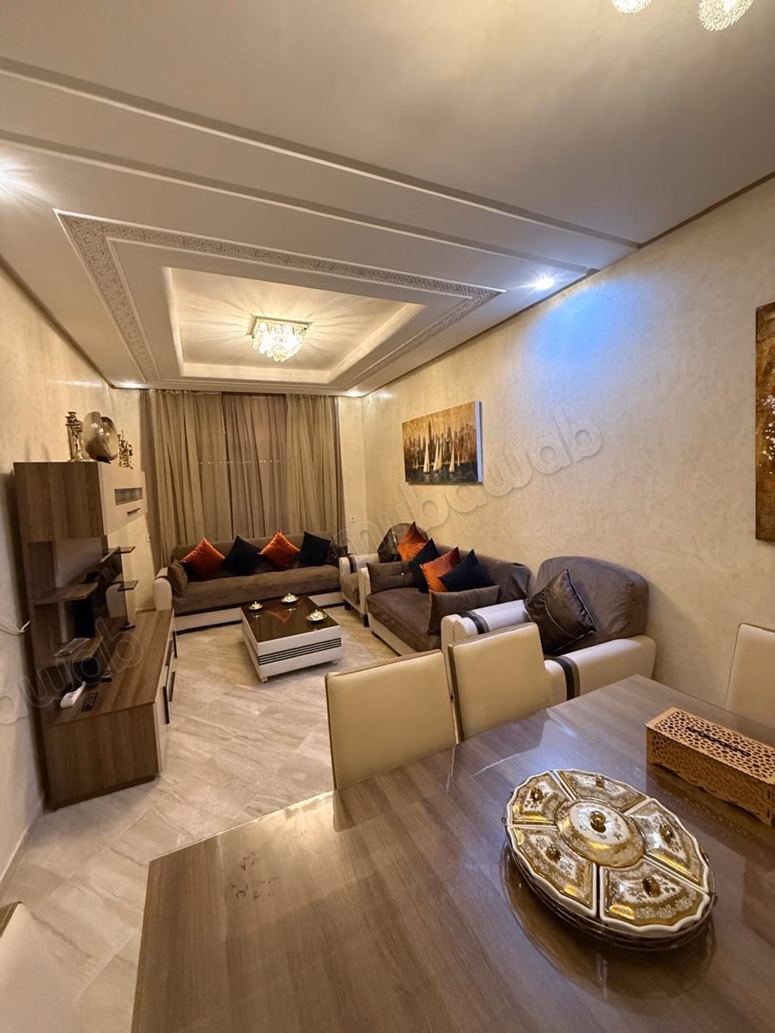 Alquila este apartamento en Ouasis. 2 hermosas habitaciones. Bien amueblado