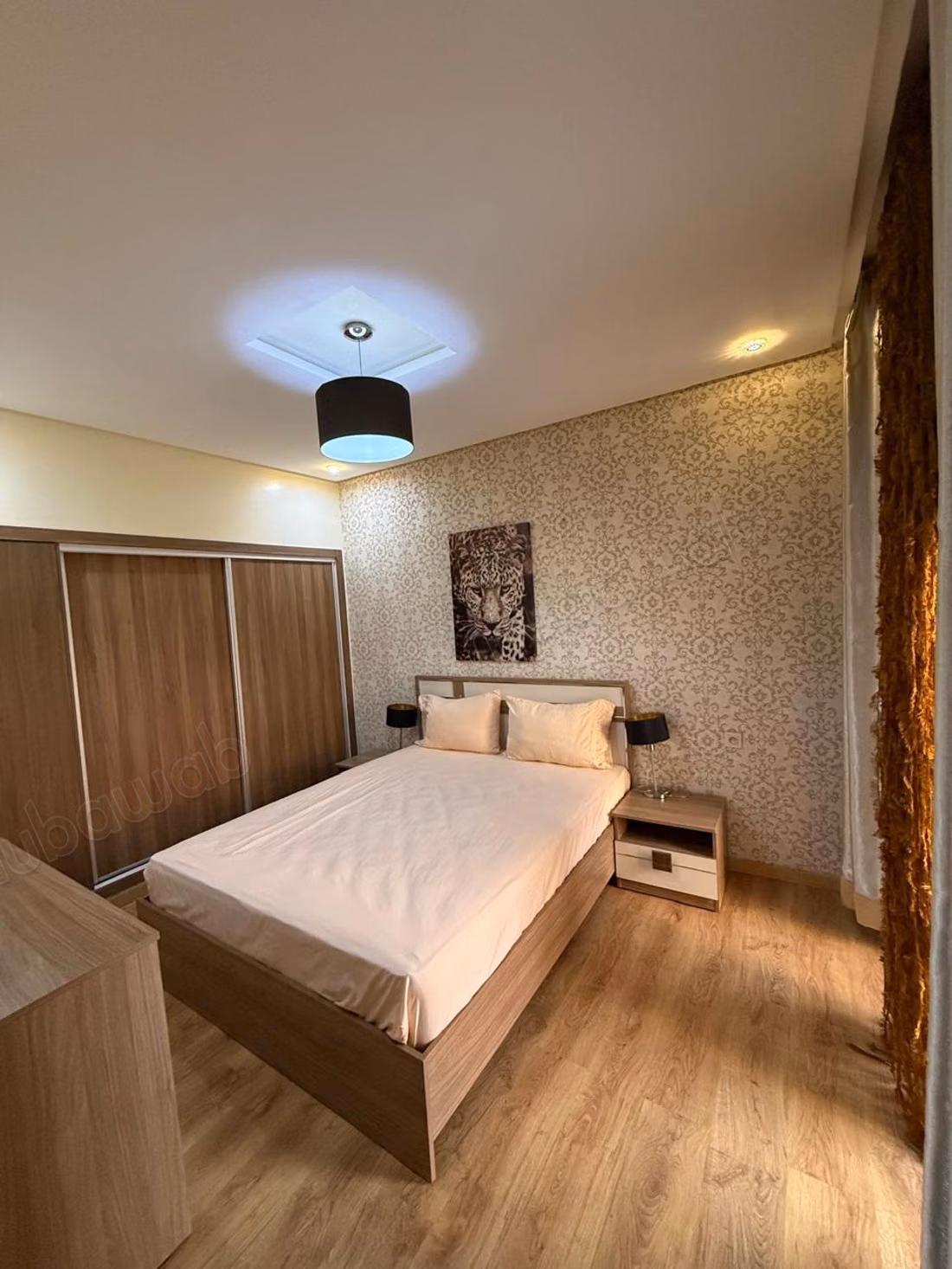 Alquila este apartamento en Ouasis. 2 hermosas habitaciones. Bien amueblado