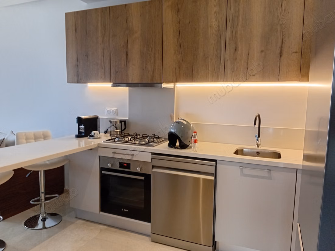 Appartement 1 CH à Louer à CFC