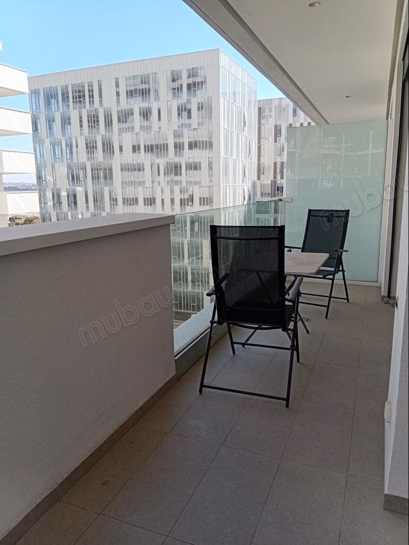 Appartement 1 CH à Louer à CFC