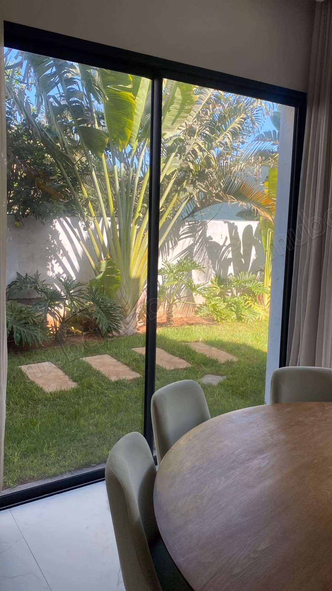 Villa a La location meublé a ain Diab 
40000dh