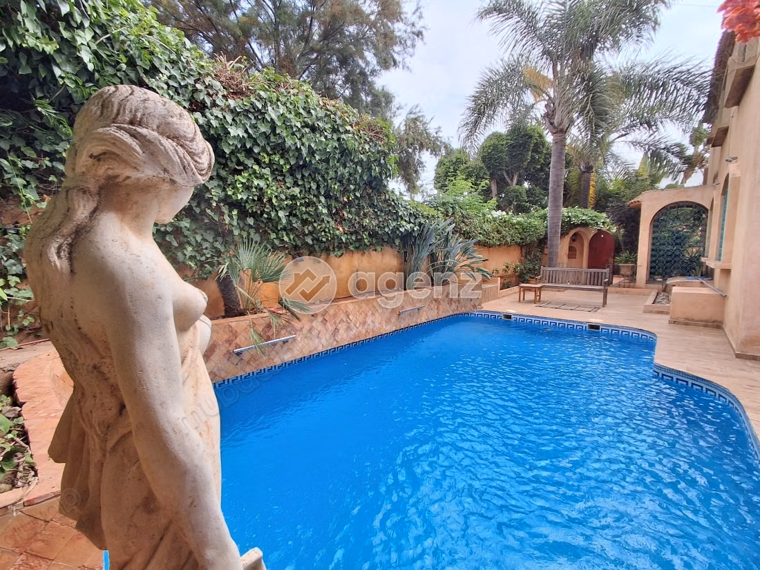 Villa for sale 362 m², 7 bedrooms Route d'Azzemmour Dar Bouazza