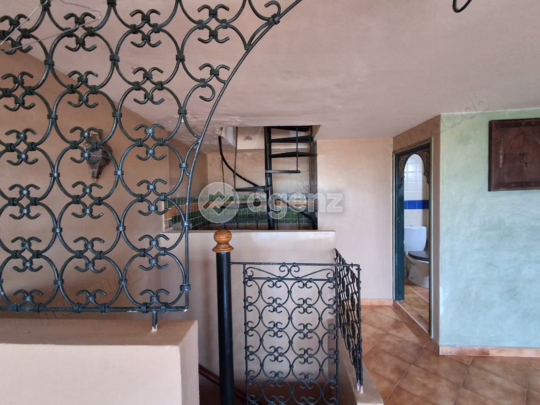 Villa for sale 362 m², 7 bedrooms Route d'Azzemmour Dar Bouazza