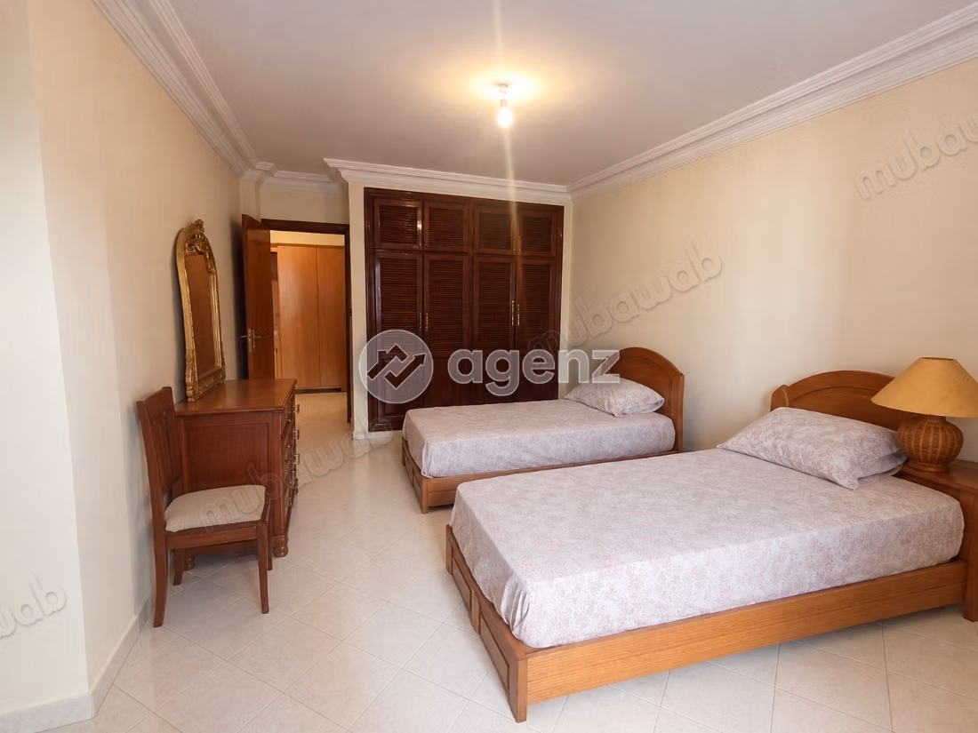 Apartment for sale 194 m², 4 bedrooms Les Hôpitaux Casablanca
