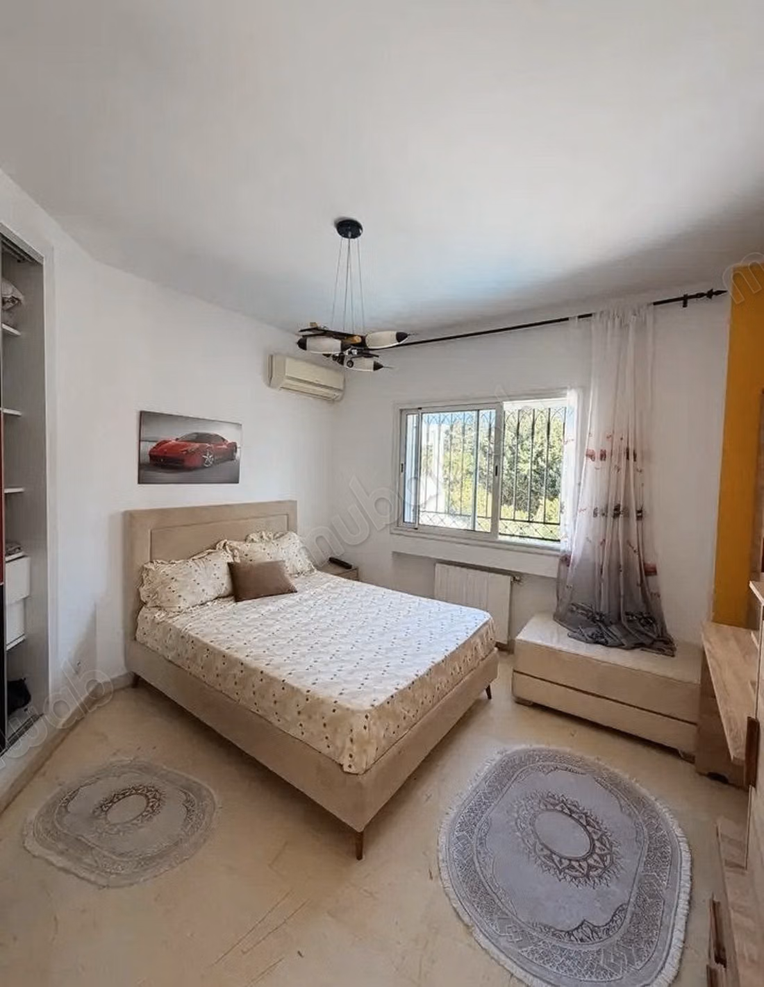 A louer une villa meublée avec piscine à la Marsa