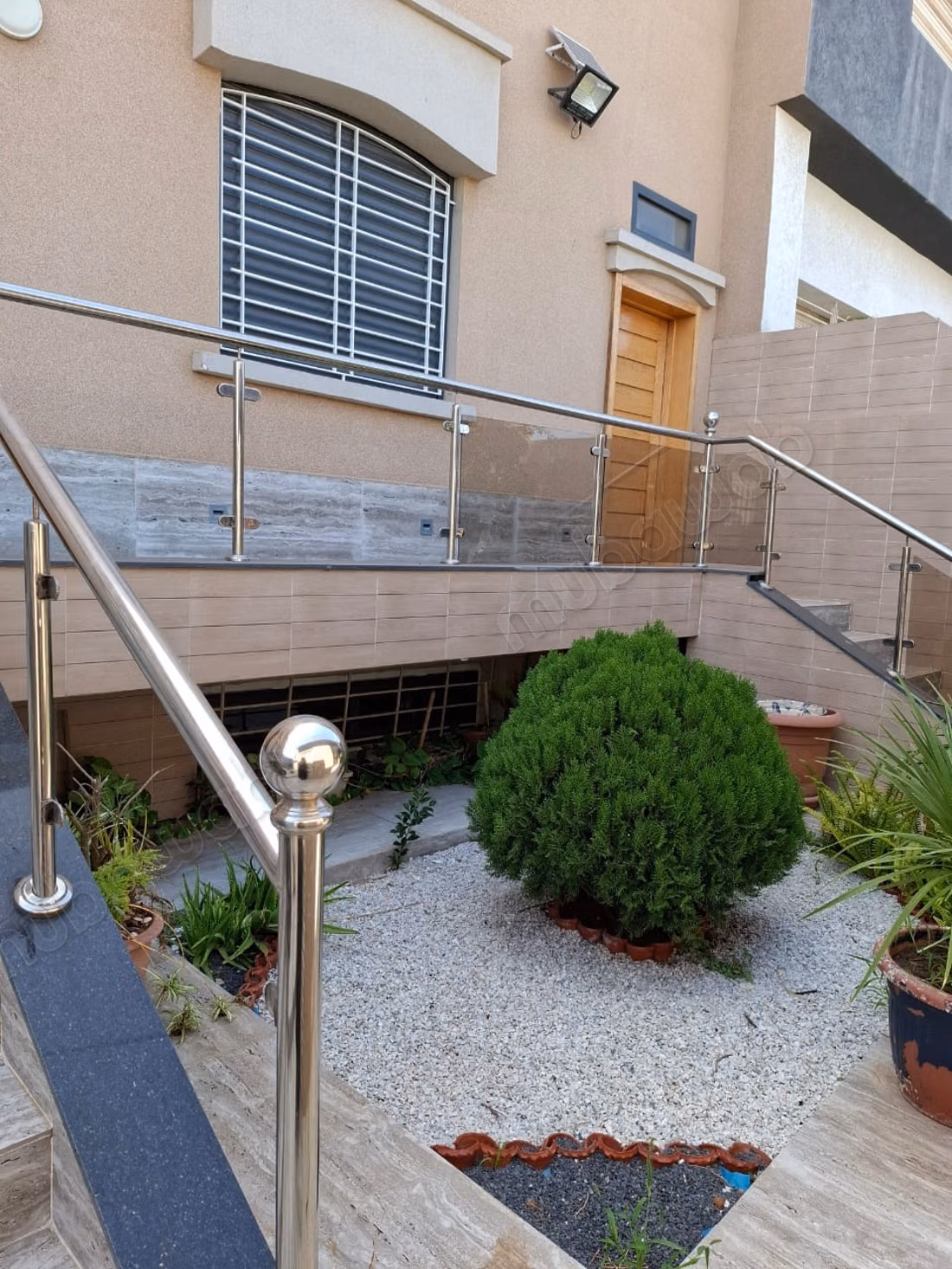 Recently Renovated Comfortable Villa