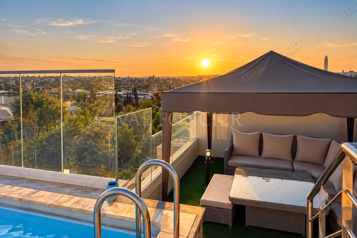 Sale Apartment 230m2 3 bedrooms with rooftop and pool Green City, Bouskoura