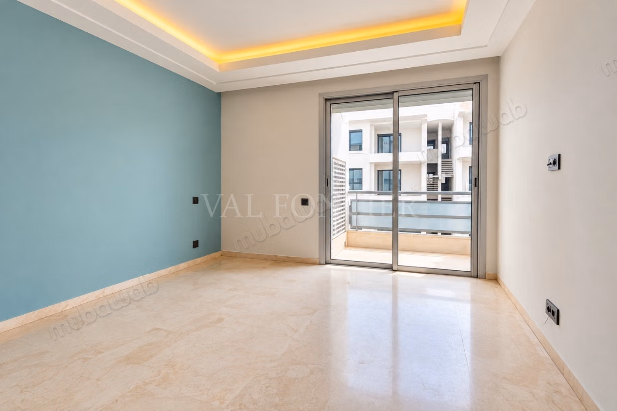 Location Appartement moderne 200m2 avec terrasse et vue mer 
Ain Diab, Casablanca