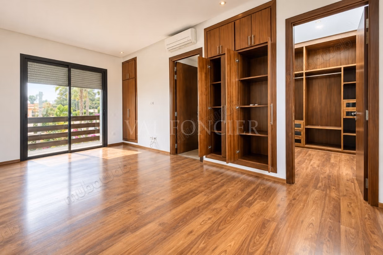 Location jolie Villa 500m2 Ain Diab, Casablanca