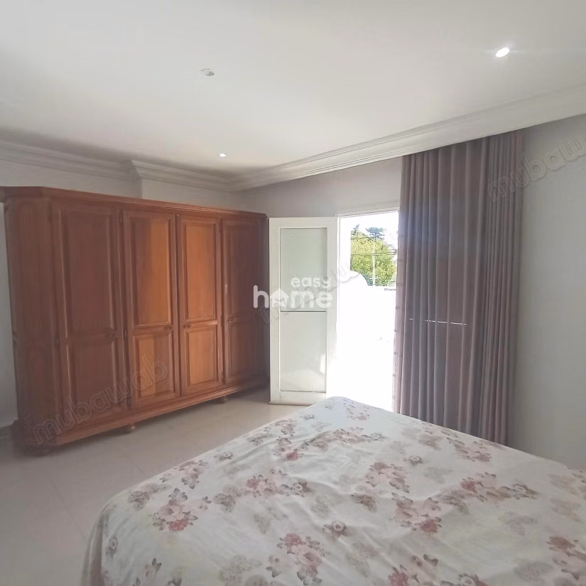 S2 Meublé de 110m² avec une terrasse