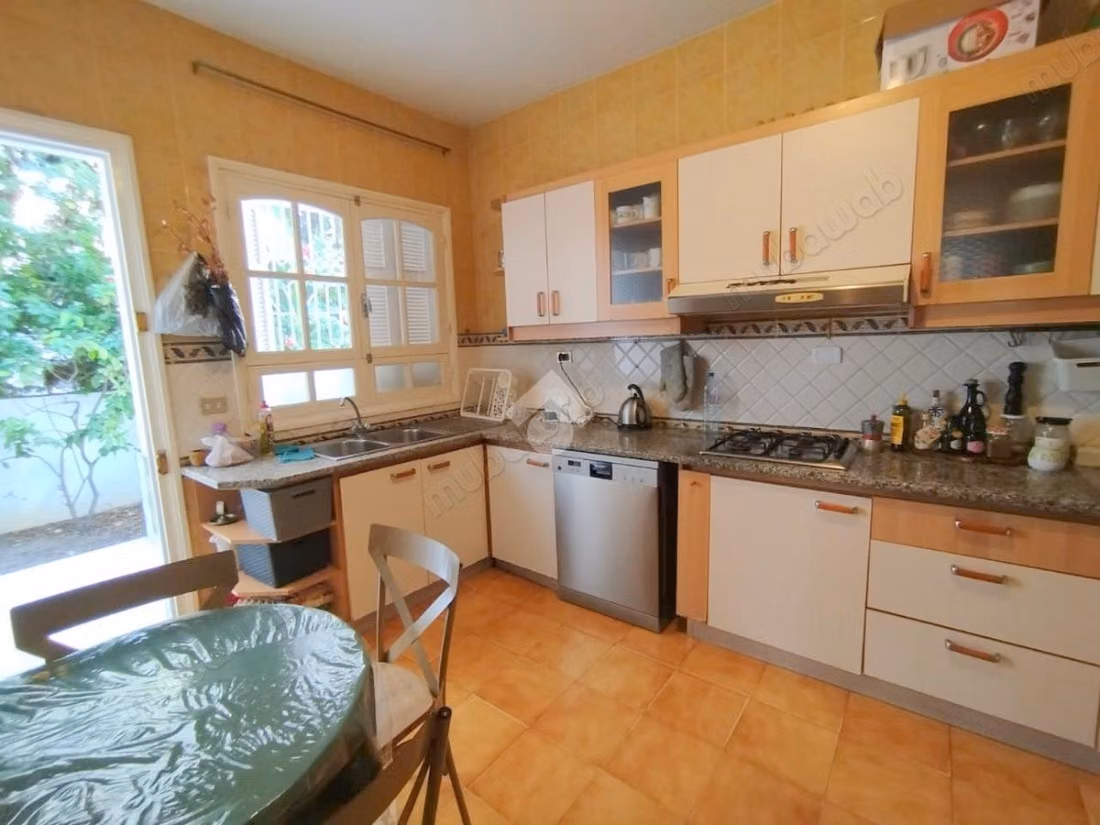Villa jumelée en vente