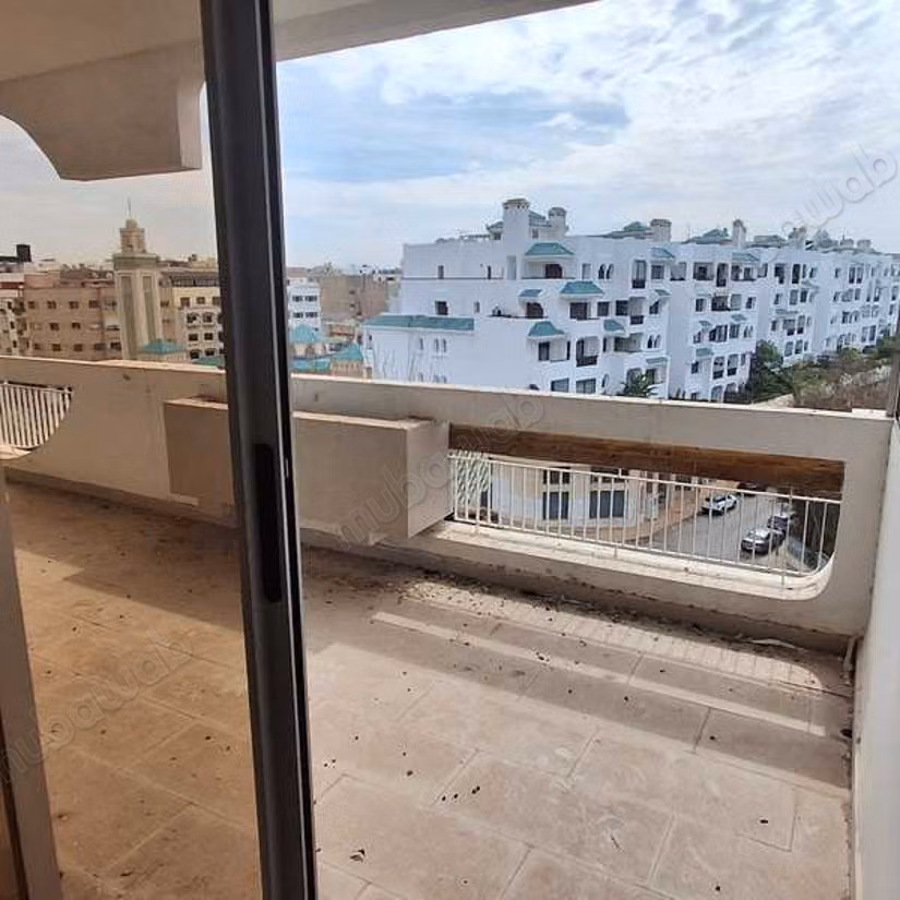 Appartamento in Affitto di 167.0 m² a Casablanca, Le Principesse