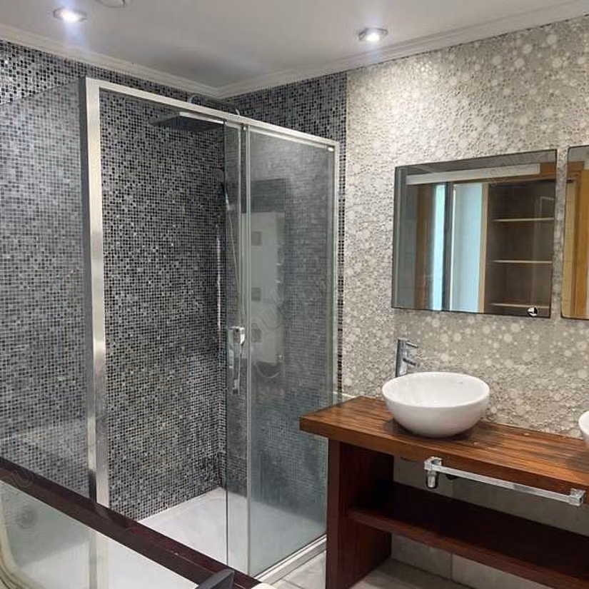 Villa à Vendre de 689.0 m² à Dar Bouazza,
Tamaris1