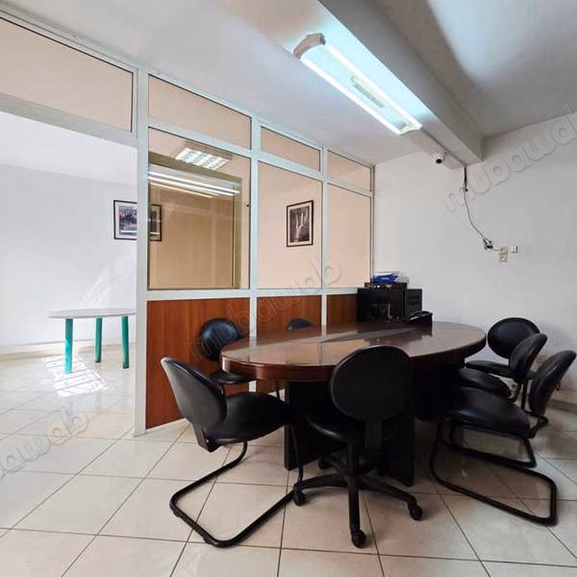 Bureau à Louer de 189.0 m² à Casablanca, Derb Ghalef