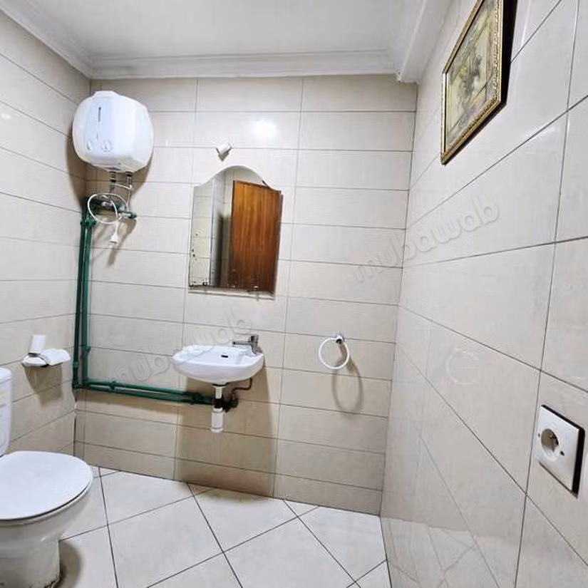 Bureau à Louer de 189.0 m² à Casablanca, Derb Ghalef