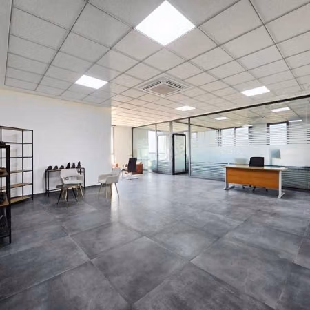 Bureau à Louer de 187.0 m² à Casablanca, Sidi Maarouf