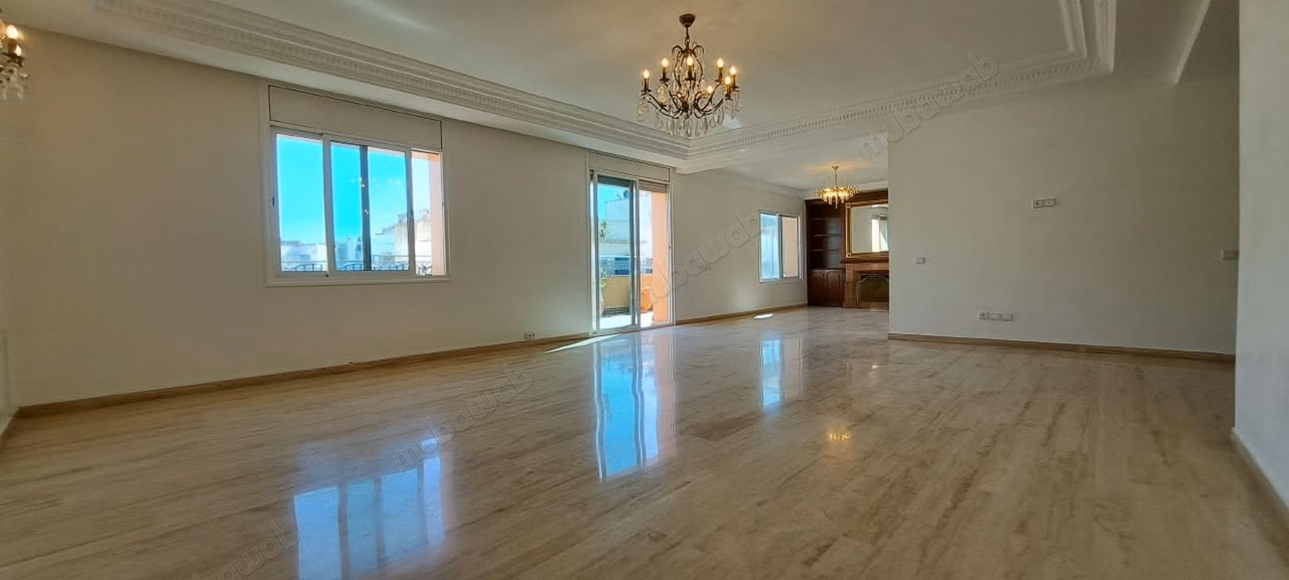 Rare product top floor terrace
