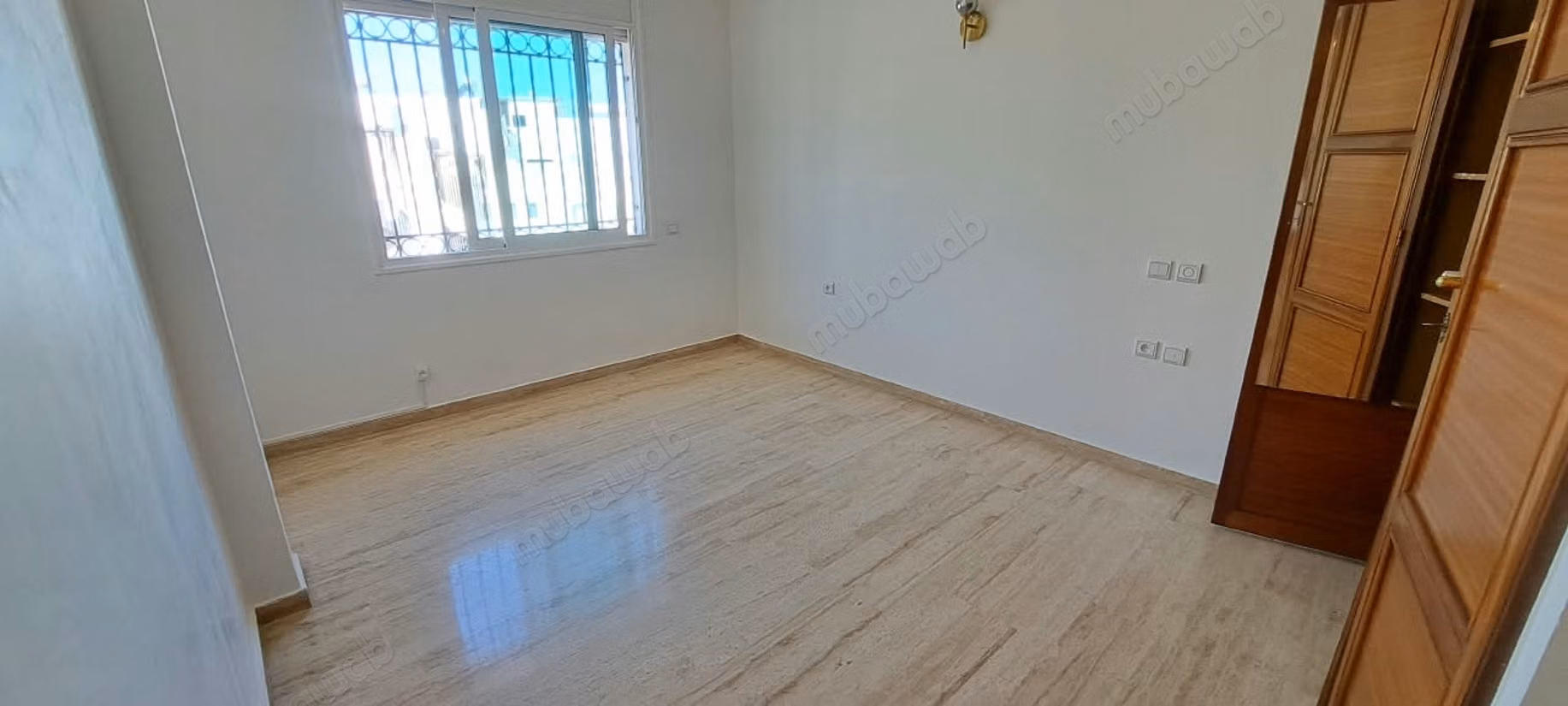 Rare product top floor terrace