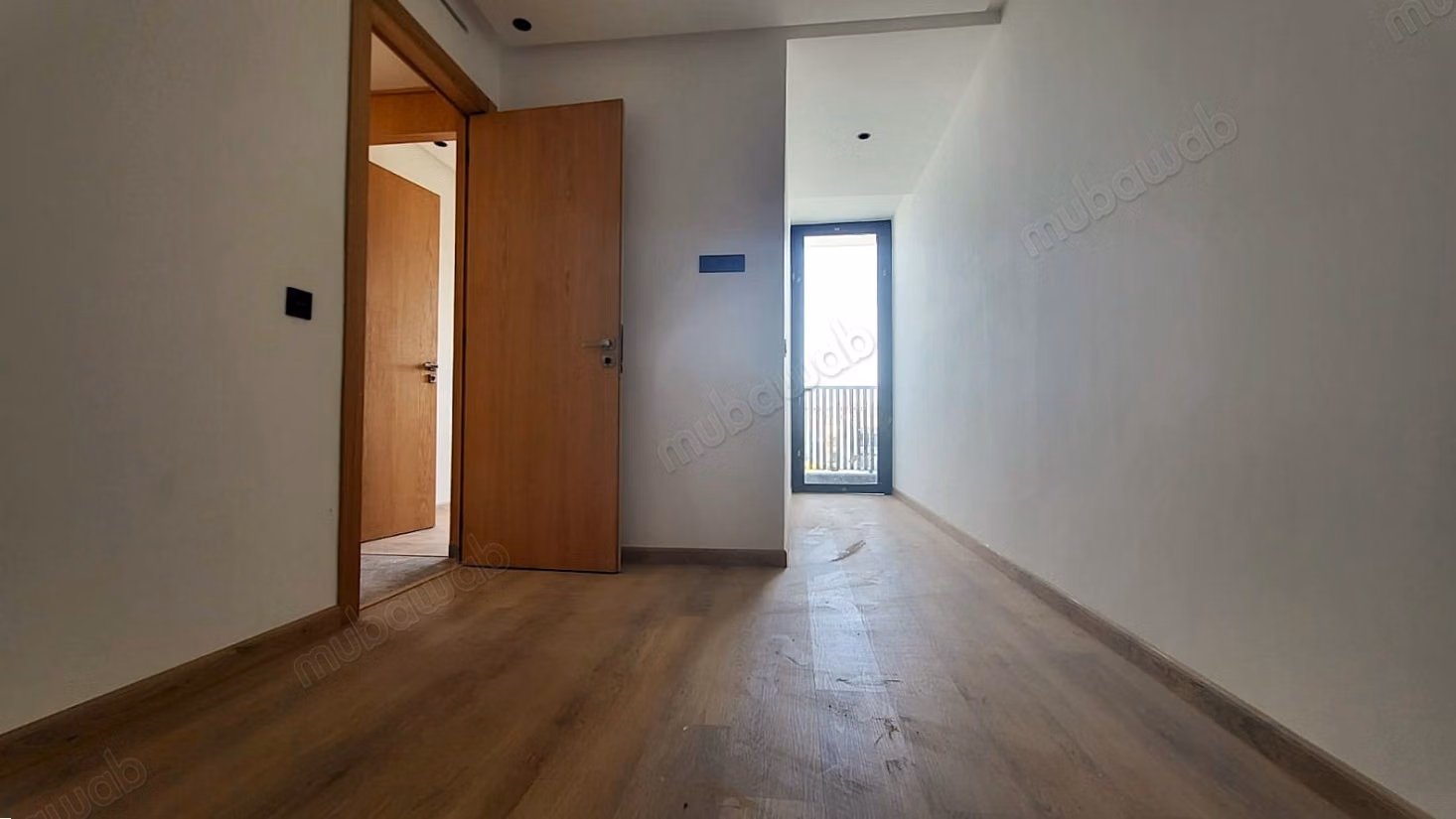 TOP DEAL 2 Bedrooms 51m2 titled garage Palmier
