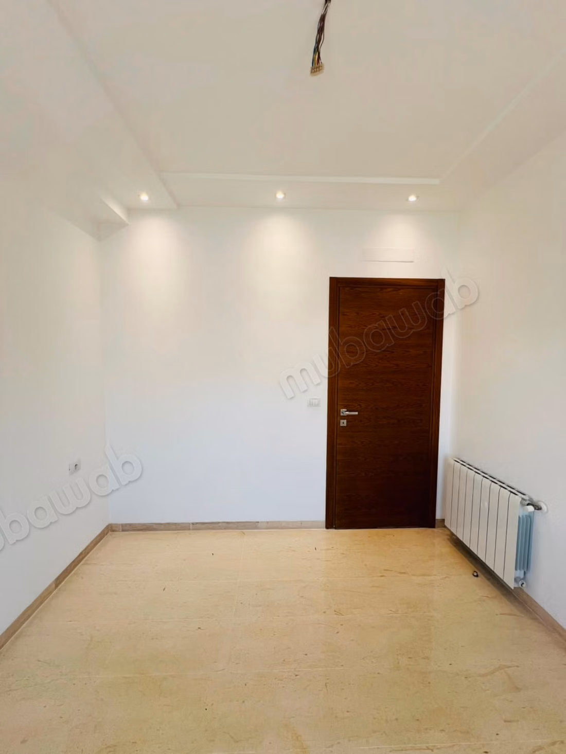 À vendre un s3 avec parking sous sol à sahloul 4