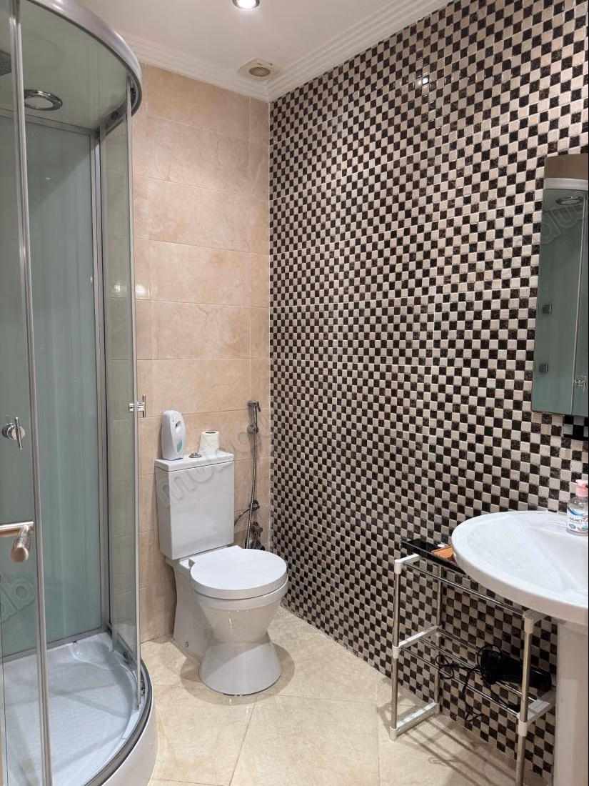 Venta de apartamento en Malabata. 3 hermosas habitaciones