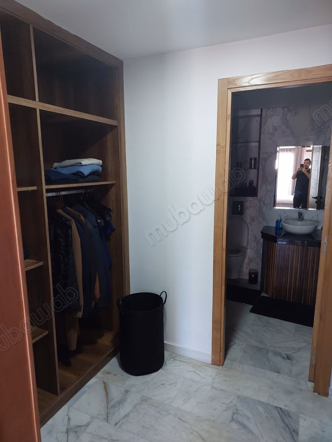 Appartement à la location vide à 2 min du CFC
