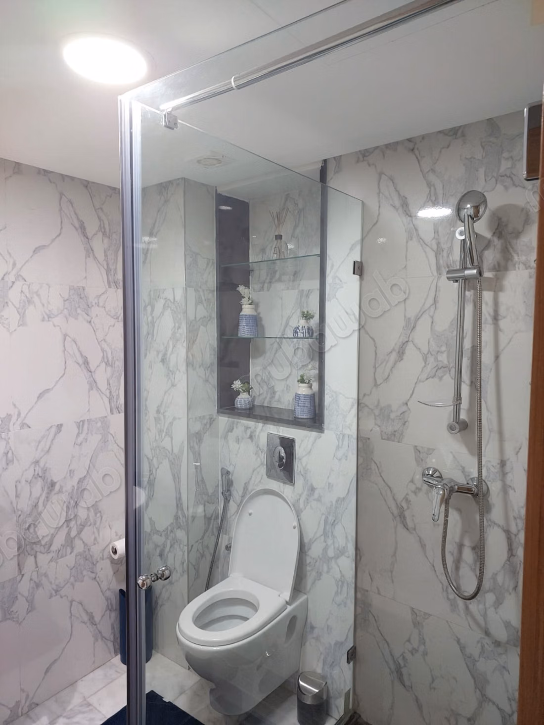 Appartement à la location vide à 2 min du CFC