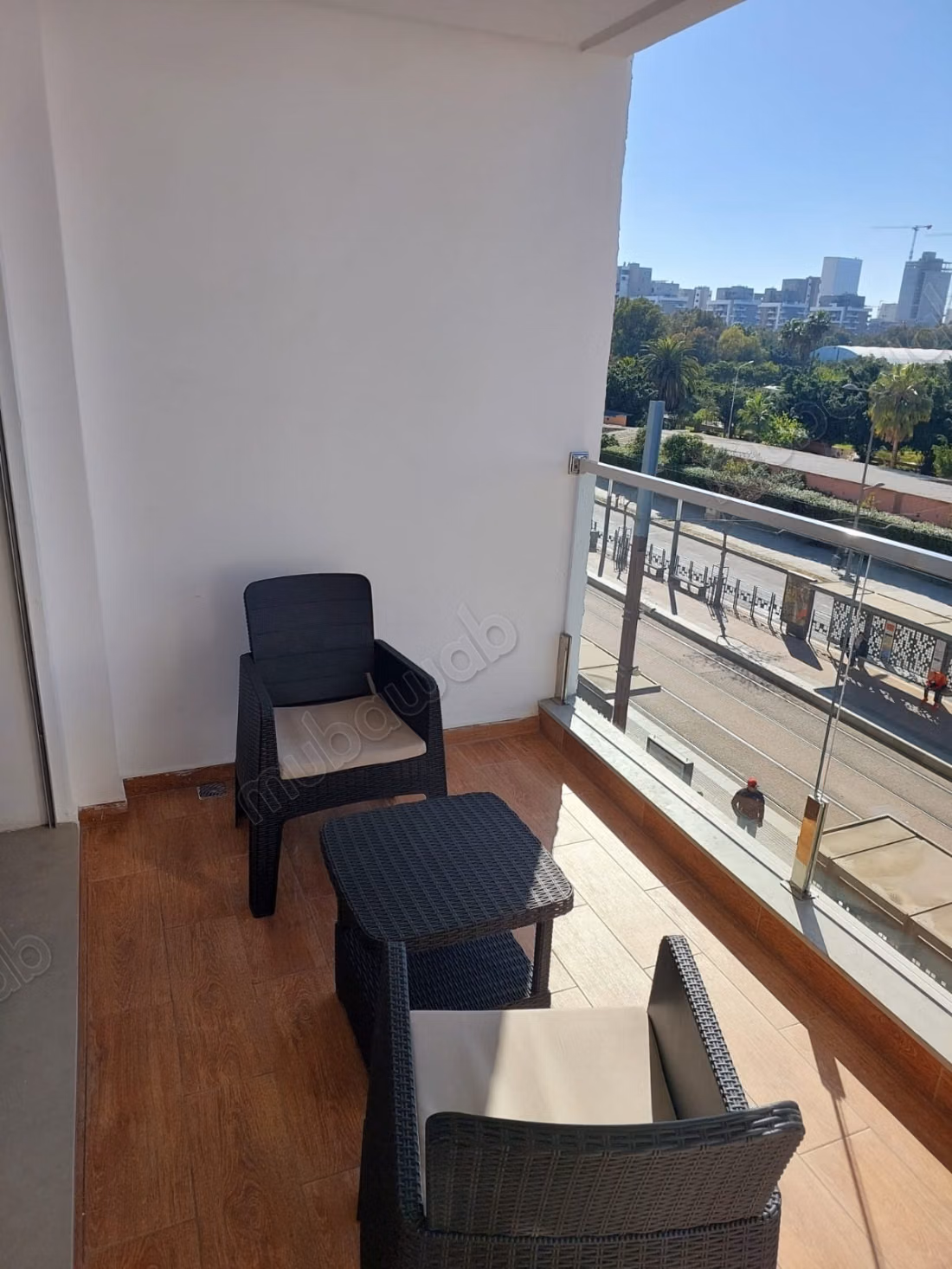 Appartement à la location vide à 2 min du CFC