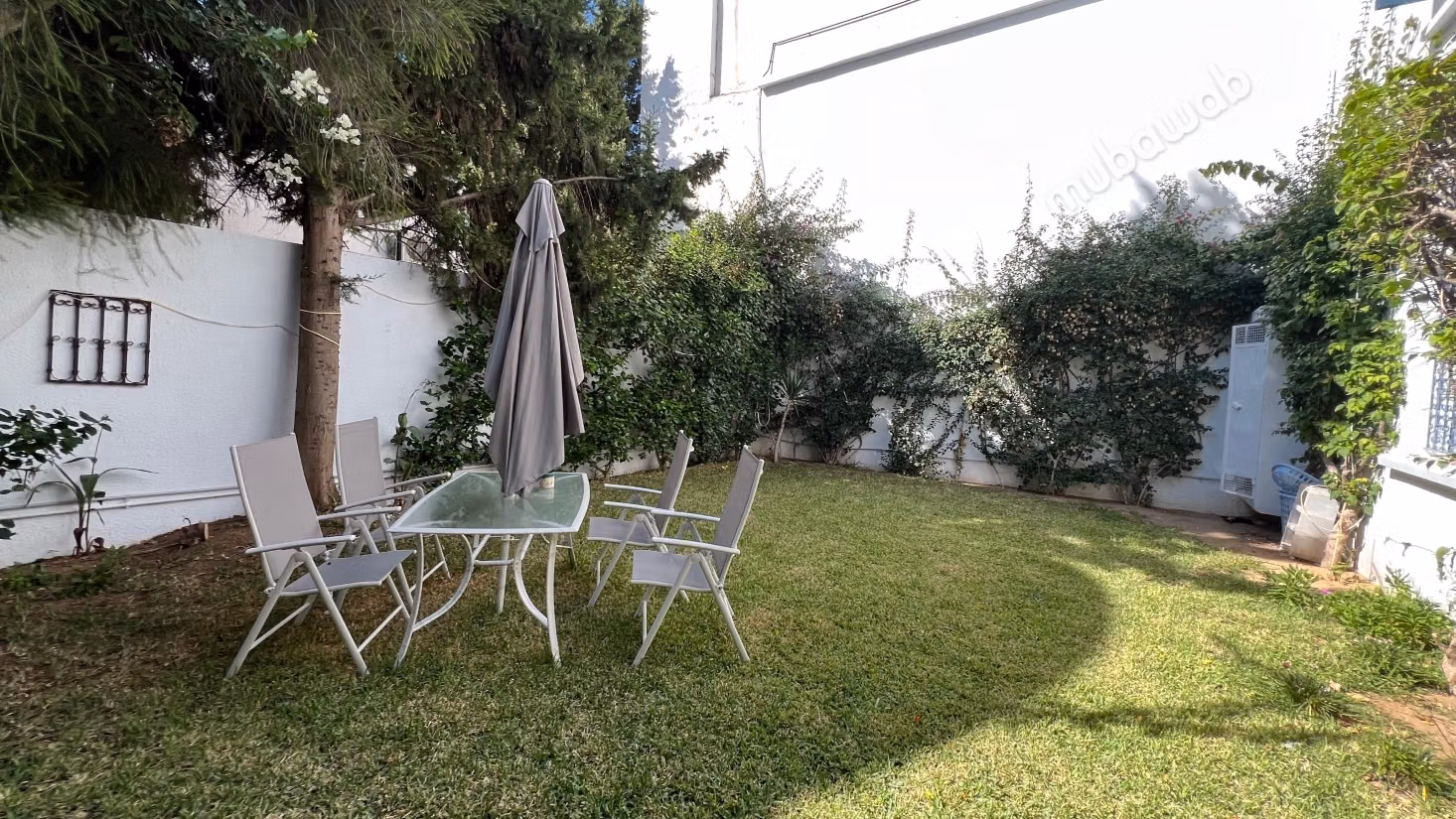 Duplex s2 meublé avec Jardin à Gammarth