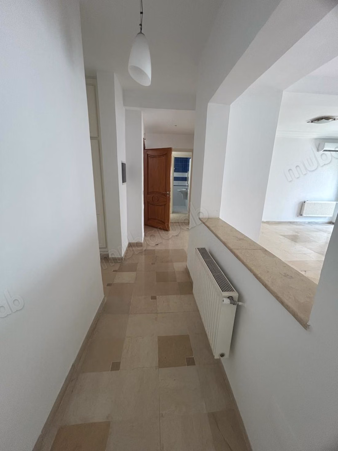 Villa di lusso in affitto a La Marsa City. 3 belle camere. Porta blindata e parabola