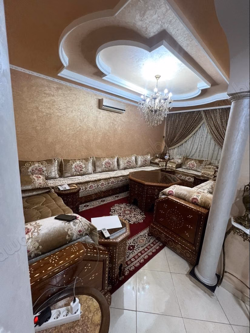 Appartement en vente à Berrechid. 1 Pièce. Concierge