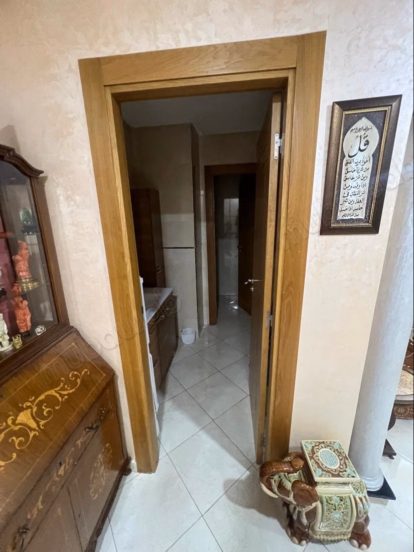 Appartement en vente à Berrechid. 1 Pièce. Concierge