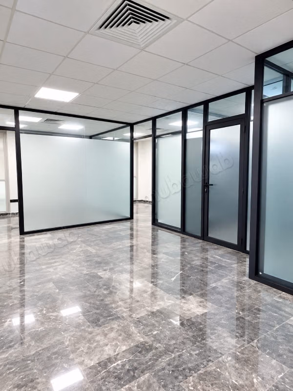 Hermosas oficinas en alquiler en Sidi Maarouf. Superficie 110 m²