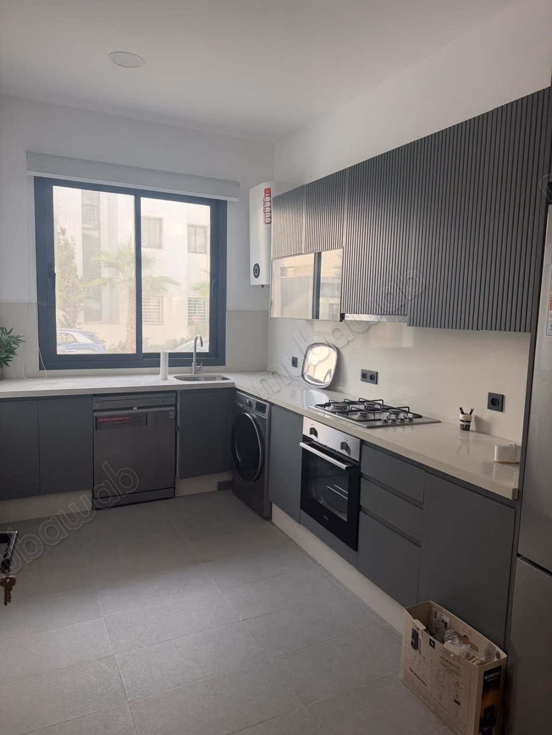 Location d'appartement meublé Harhoura 
Val d'or