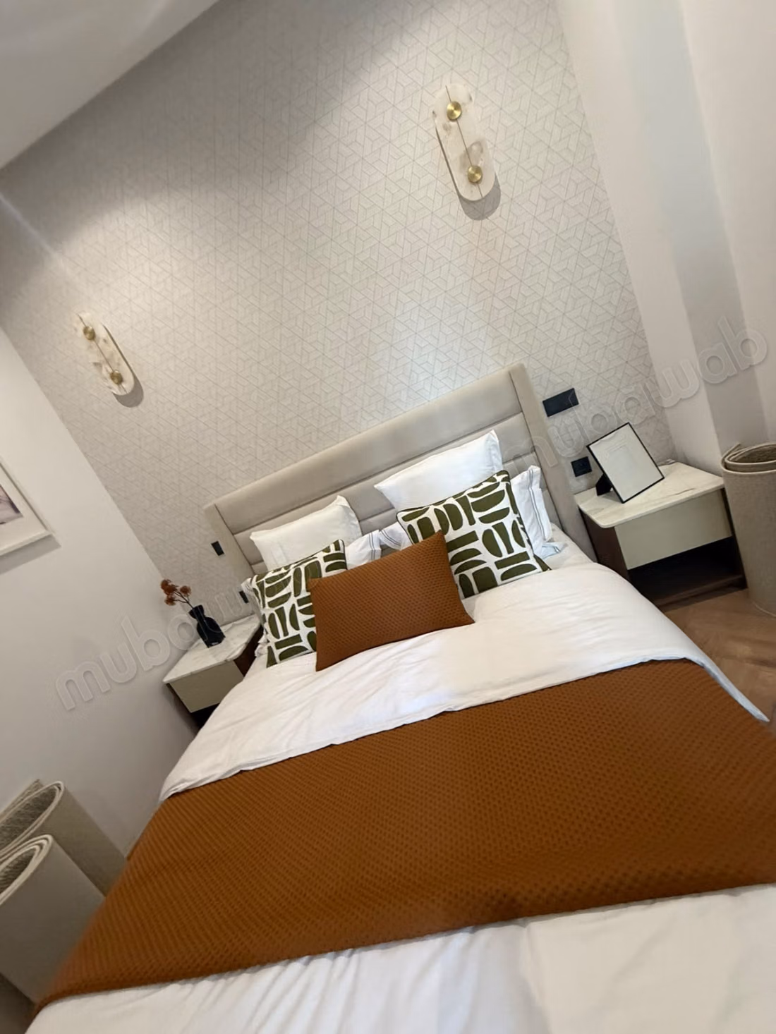 Location d'appartement meublé Harhoura 
Val d'or