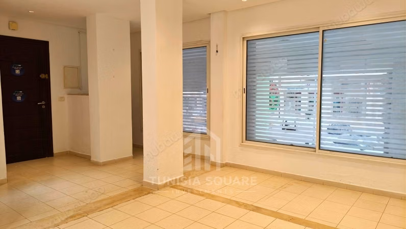 A louer bureau h1 ennasr 1