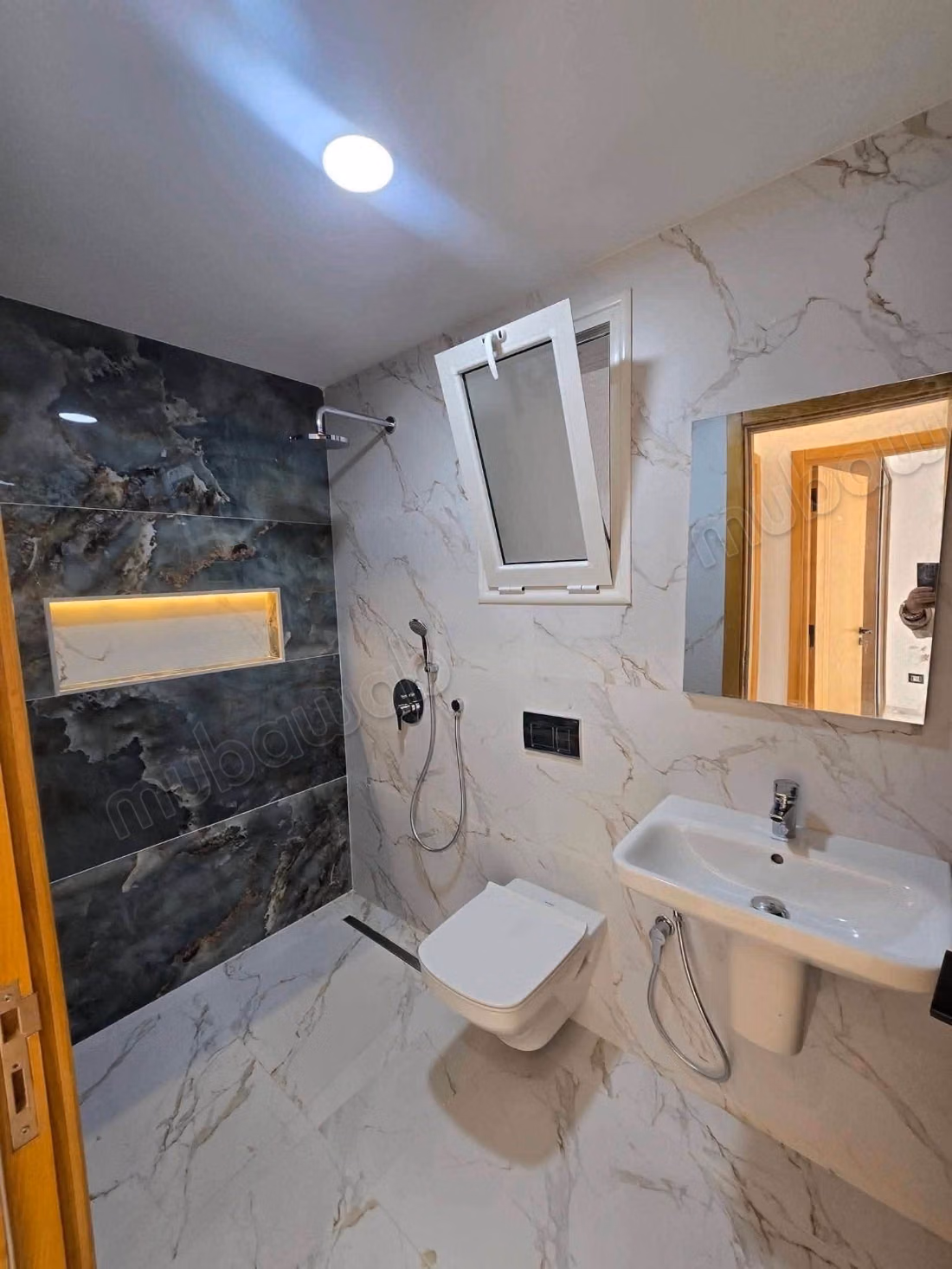 Appartement 2em position de la plage