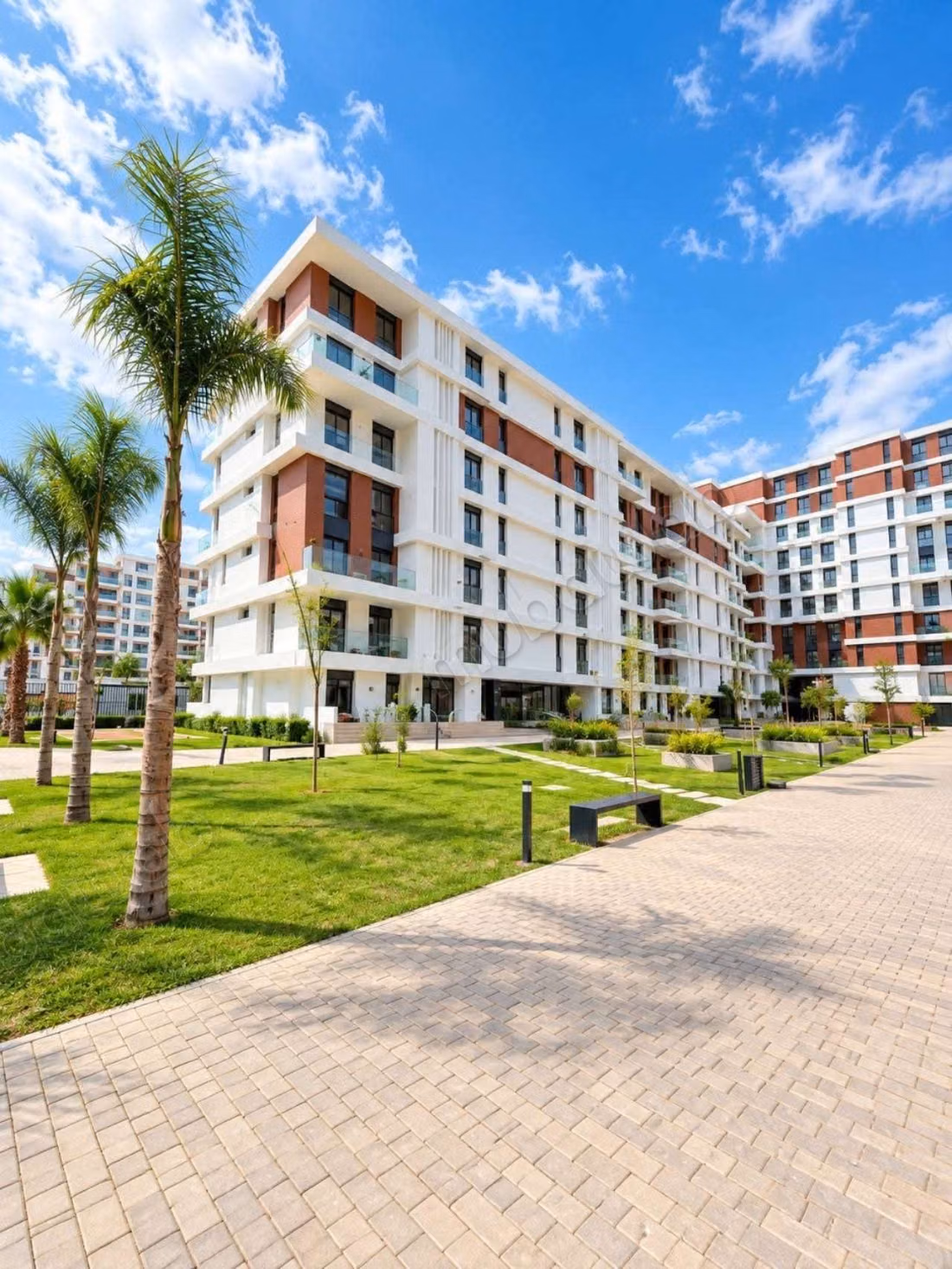 Huur van een appartement in Casablanca Finance City. Oppervlakte van 90m². Goed ingericht