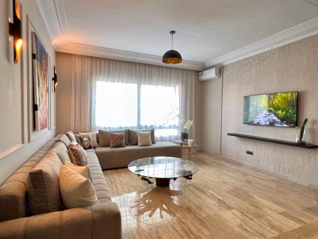 Bel appartement meublé 3 chambres à Quartier des hôpitaux