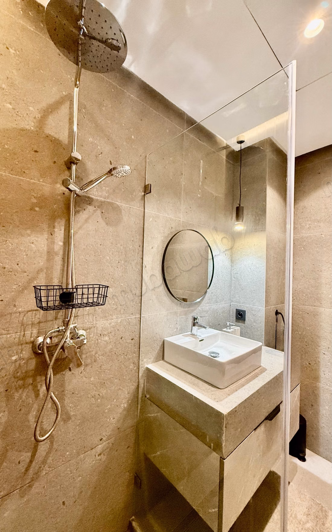 À LOUER – Studio haut de gamme avec terrasse et parking à Casablanca