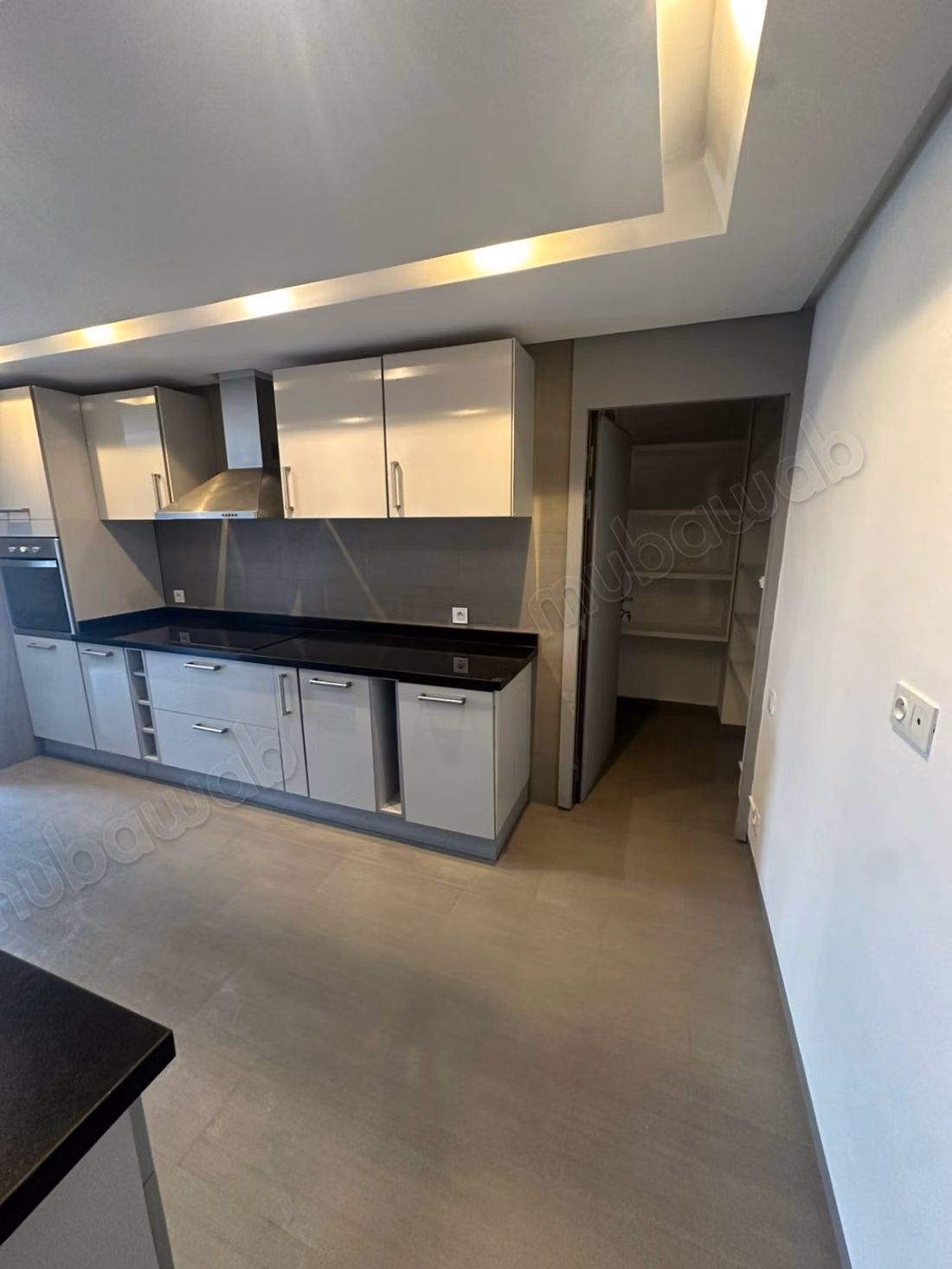 For sale, prestigious apartment with sea view – Ain Diab, Casablanca