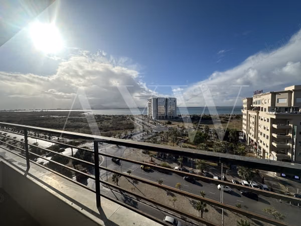 Lake View Apartment