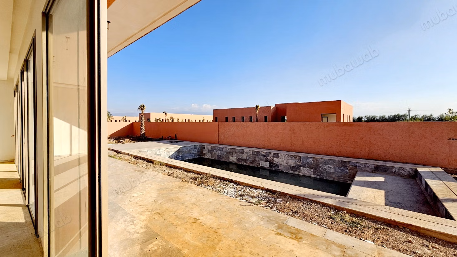 Villa plain pied à vendre route de Ouarzazate