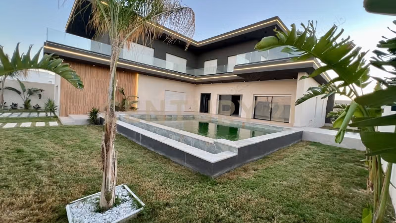 In vendita villa S4 Besbassia Hammamet Sud