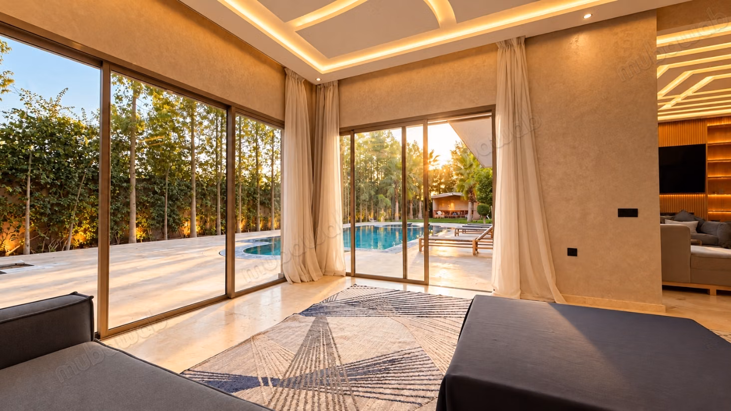 Stupenda villa in affitto a El Ghiate. 10 camere confortevoli. Aria condizionata e piscina