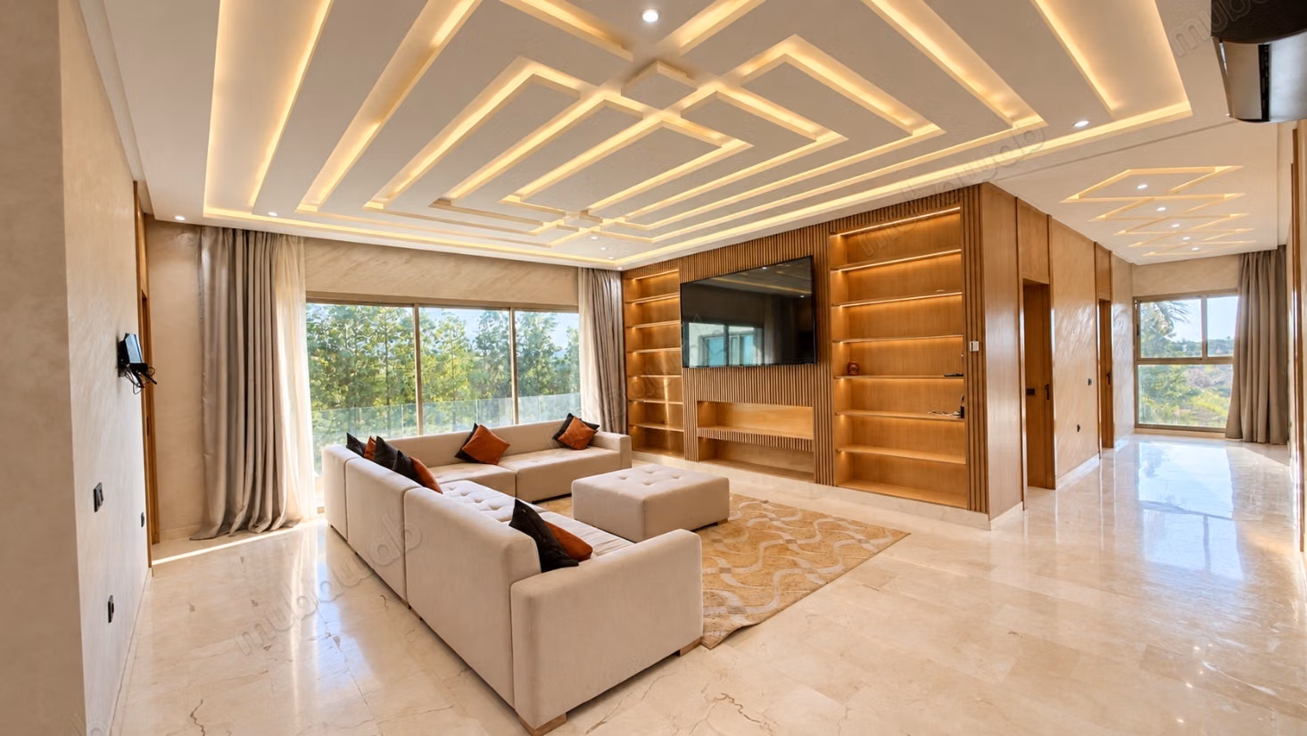 Stupenda villa in affitto a El Ghiate. 10 camere confortevoli. Aria condizionata e piscina