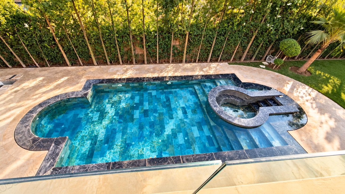Stupenda villa in affitto a El Ghiate. 10 camere confortevoli. Aria condizionata e piscina