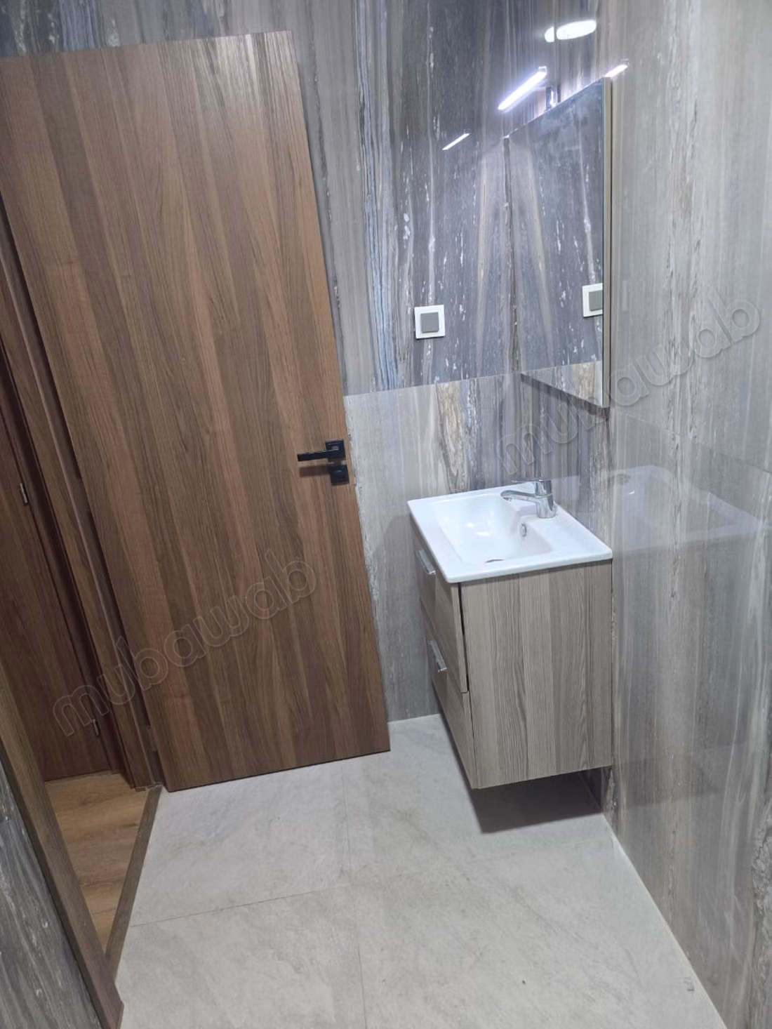 Appartement a louer vide 
route casablanca 
hay Andalouss